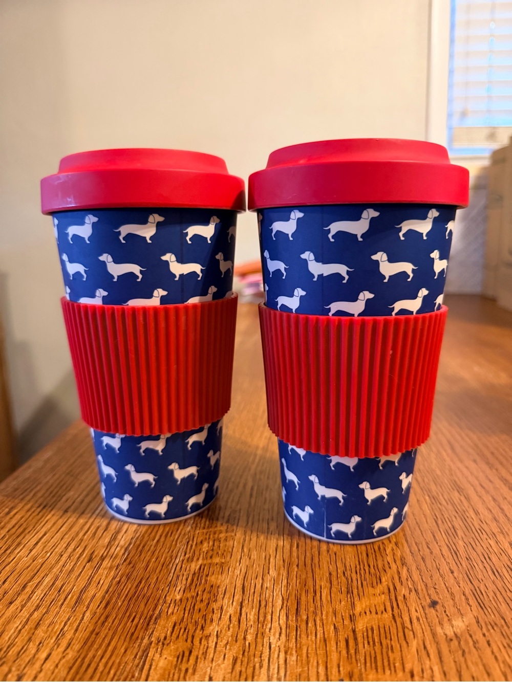 Reusable Travel Cups with Red Lid & Sleeve - Dachshund Pattern
